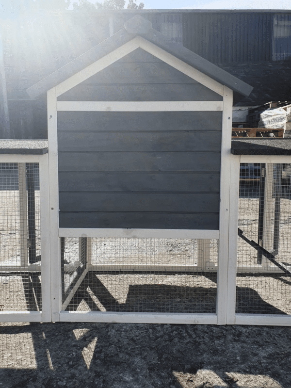 Hop on Inn - Rabbit Hutch