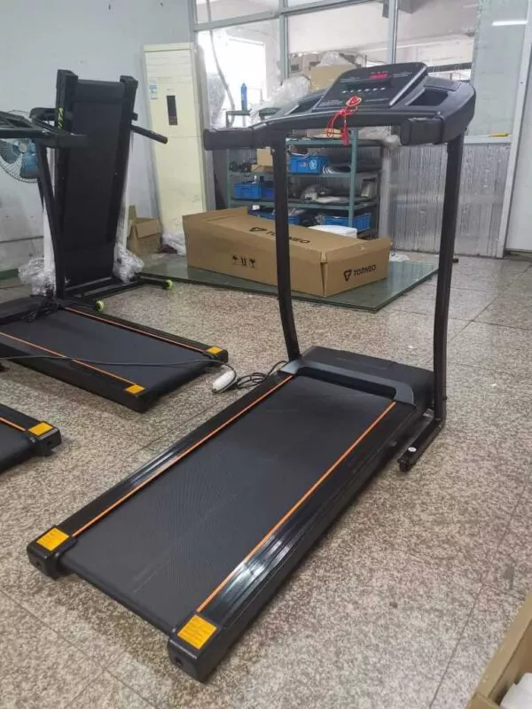 POWER TRACK 1000 Folding Treadmill