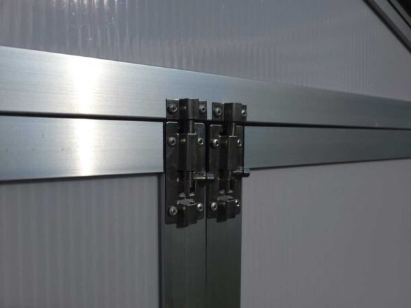 Robo Coop Chicken Coop – 4-5 Birds – Metal Aluminium - Not in Original Packaging
